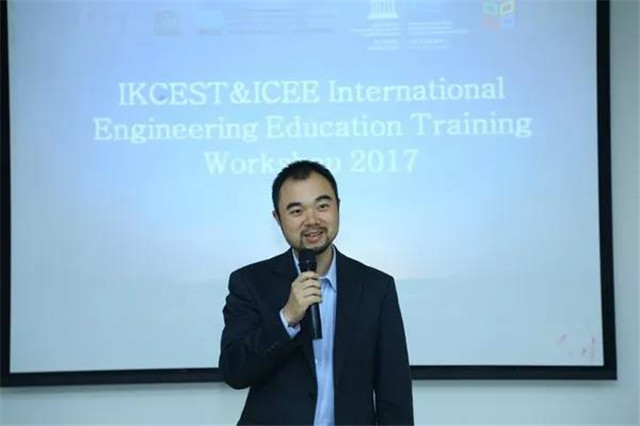 李超董事长_官小燕燕窝董事长李超