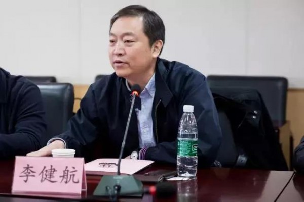 同方董事长_董事长办公室图片