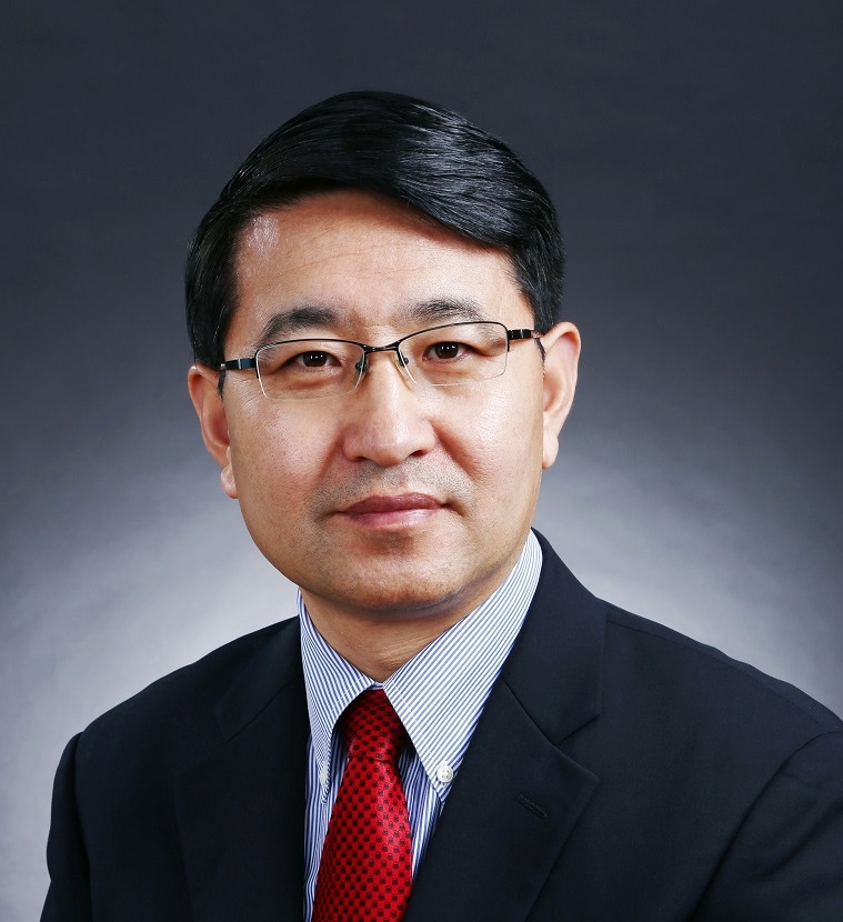 于英涛,清华控股